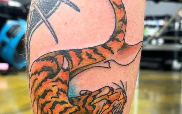 Julian xwildxlovex — tattoo artist at Ohana Tattoo Company, Waikiki Honolulu Hawaii